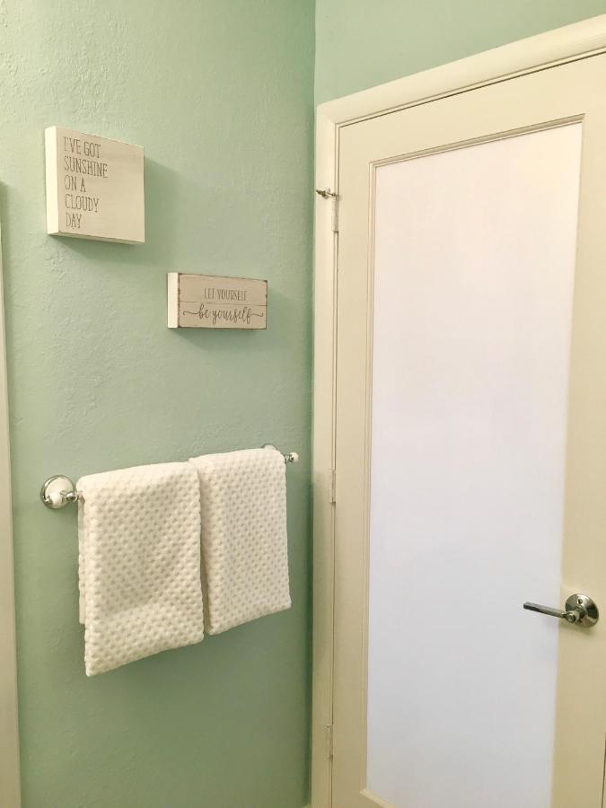 Coastal Studio Escape! North North Naples エクステリア 写真