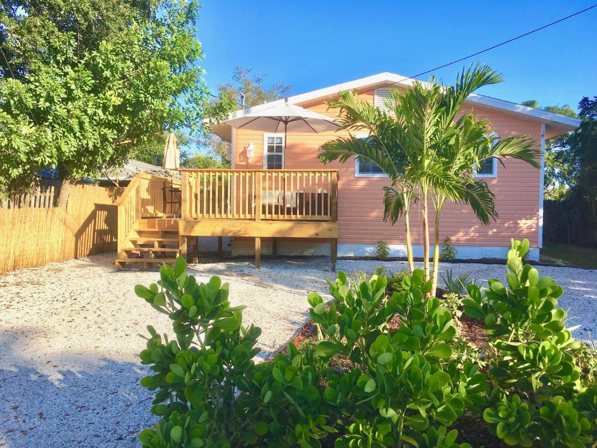 Coastal Studio Escape! North North Naples エクステリア 写真